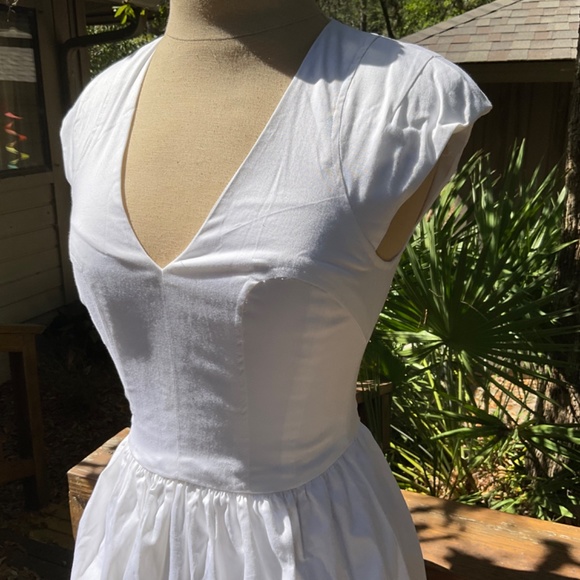 NWT French Connection Unno White Cotton Cap Sleeve Mini Dress - Picture 10 of 15